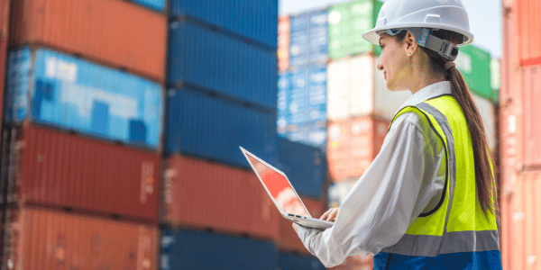 Read more about the article Port Operations and Ship Management: How Coordination Drives Efficiency
